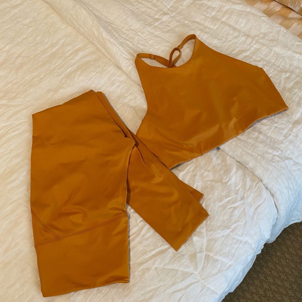 Girlfriend Collective set